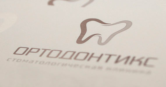 Разработка логотипа и фирменного стиля для стоматологической клиники